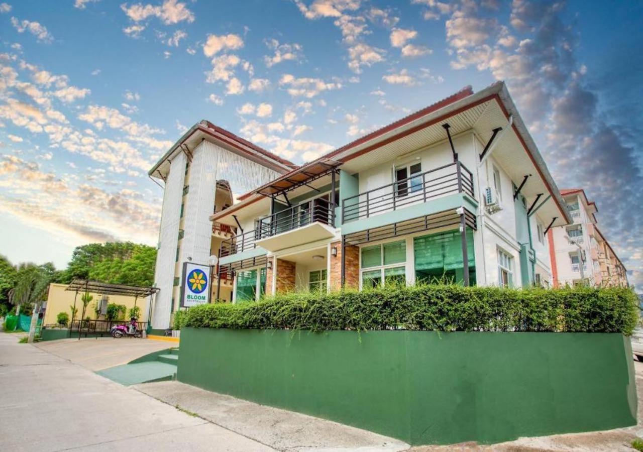 Bloom Guesthouse 치앙마이 외부 사진
