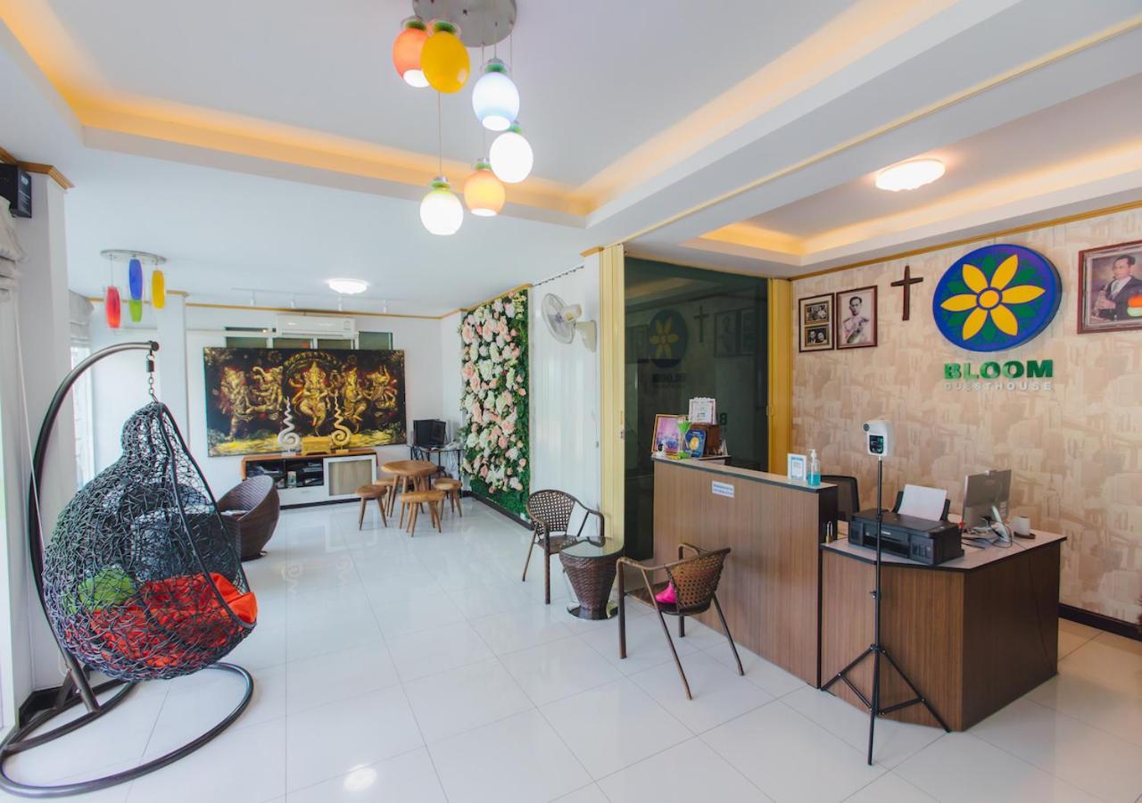 Bloom Guesthouse 치앙마이 외부 사진