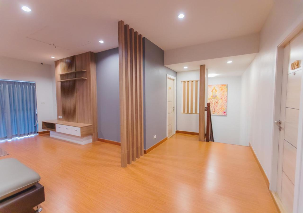 Bloom Guesthouse 치앙마이 외부 사진